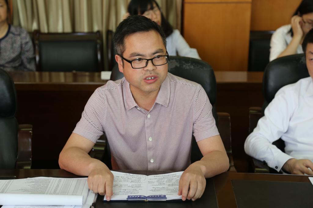 龙海军副院长讲话